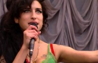 Amy Winehouse at Glastonbury 22.06.2007 [Day]