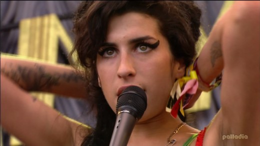 Amy Winehouse – Glastonbury 2007 LIVE HD FULL CONCERT