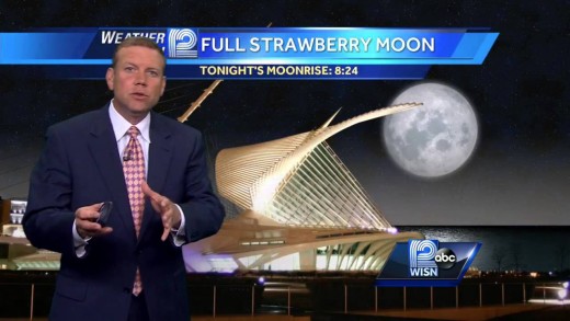 Best place to see Strawberry Moon is along lakeshore