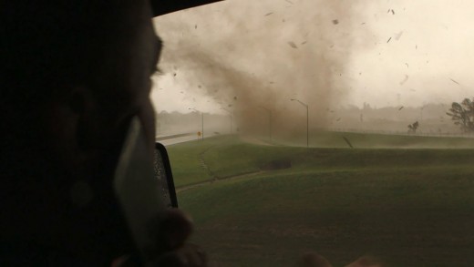 FULL EPISODE: Tornado Chasers, 2013 Season, Episode 5: “Warning, Part 1″