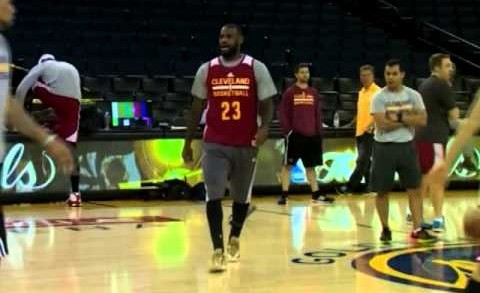 LeBron James opts out of contract