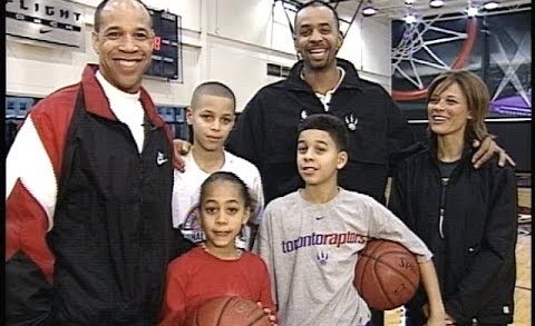 Off the Hardwood Eps 123 Dell Curry & Stephen Curry