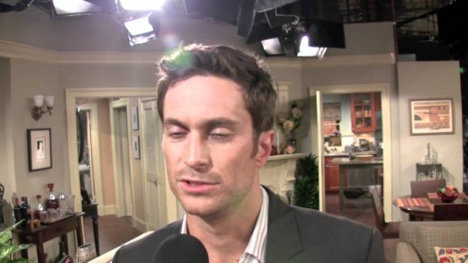 Oliver Hudson on the set of ‘Rules of Engagement’