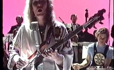Steve Howe & Chris Squire Old Grey Whistle Test 1975 Part 1 of 2