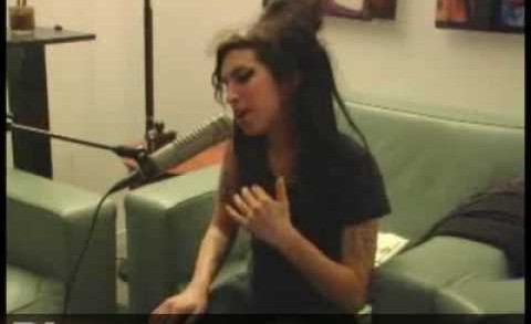 The DL – Amy Winehouse ‘Valerie’ Live