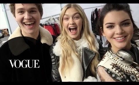 Watch What Happens When We Give Kendall Jenner and Gigi Hadid a Selfie Stick – Vogue