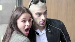 EXCLUSIVE – Zayn Malik free from the One Direction stress gives some love to his fans in Paris