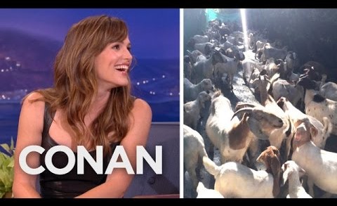 Jennifer Garner Hired A Herd Of Goats For Ben Affleck  – CONAN on TBS