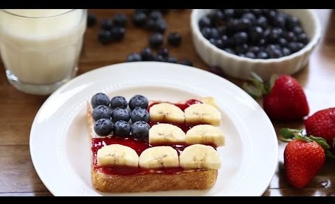 July 4th Recipes – How to Make Flag Toast