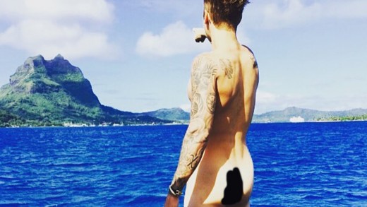 Justin Bieber Shows Off His Bare Butt On Instagram