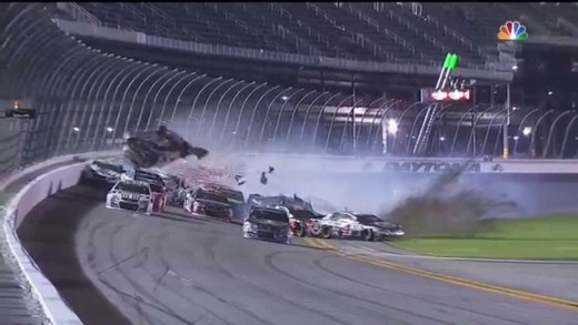 Massive wreck at end of NASCAR Daytona Coke Zero 400