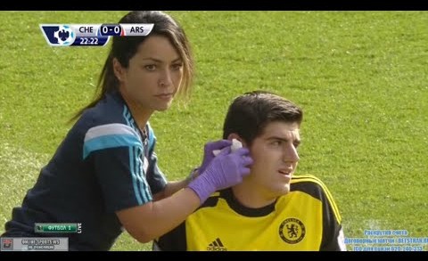 Dr Eva Carneiro vs Arsenal â¢ Chelsea Doctor HD (05-10-2014)