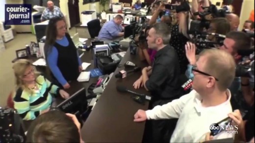 Kentucky Clerk Kim Davis Denies Same-Sex Marriage Lincense | ABC News