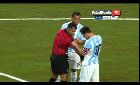 Messi ayudÃ³ al Ã¡rbitro Mexico vs Argentina 2-2 Amistoso Internacional 2015