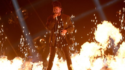 The Weeknd “Can’t Feel My Face” 2015 MTV VMA Performance