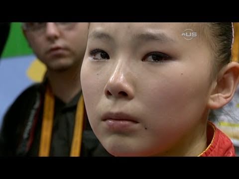 Chinese girls fail on Uneven Bars – from Universal Sports