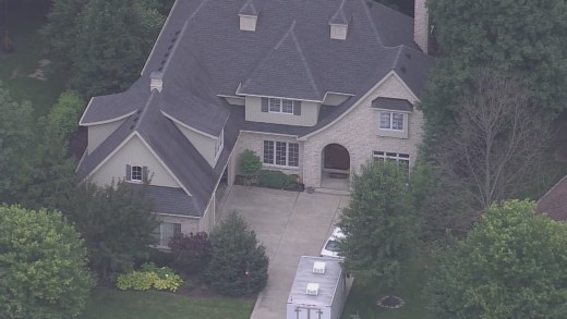 RAW: Skycam 6 flies over Jared Fogle’s house during FBI raid